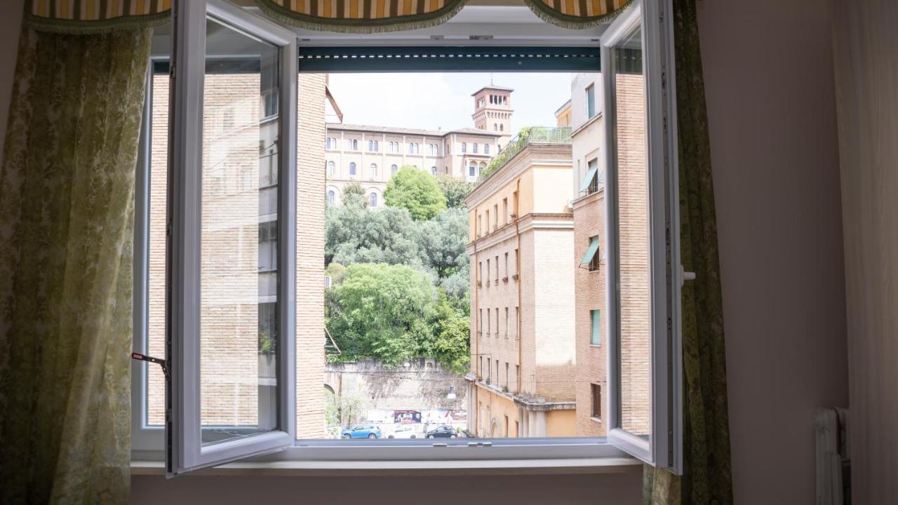 Romano Suite B9 外观 照片