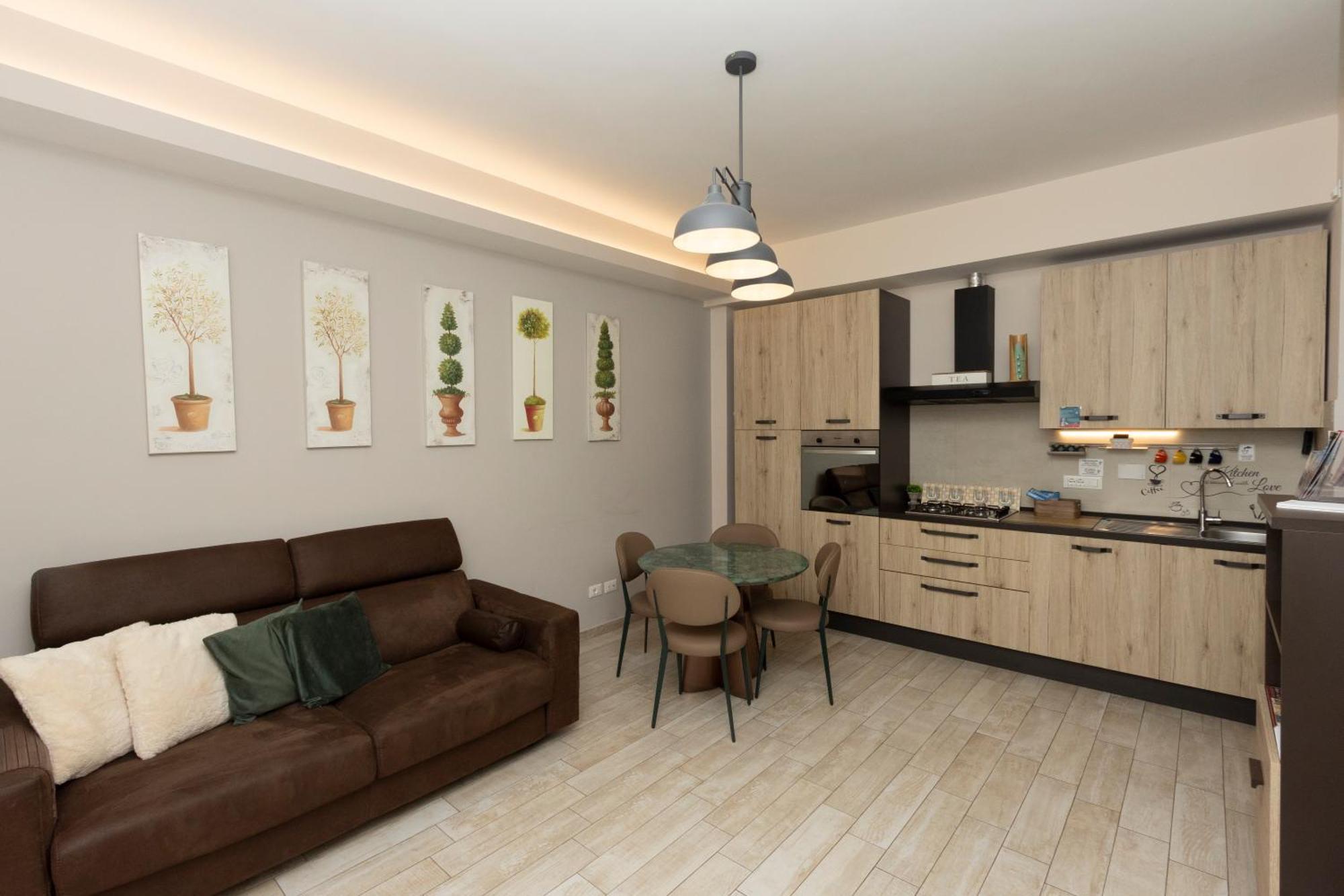 Romano Suite B9 外观 照片