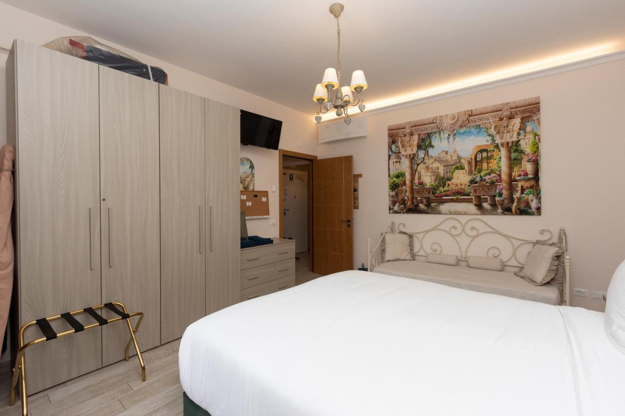 Romano Suite B9 外观 照片